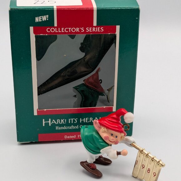 Hallmark Keepsake Hark! It's Herald 1989, 1st in the Series, Vintage Ornament - Picture 2 of 10